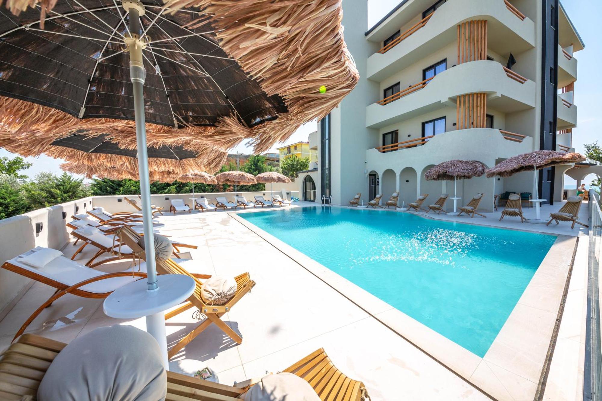 Emara Boutique Hotel กาวาย ภายนอก รูปภาพ