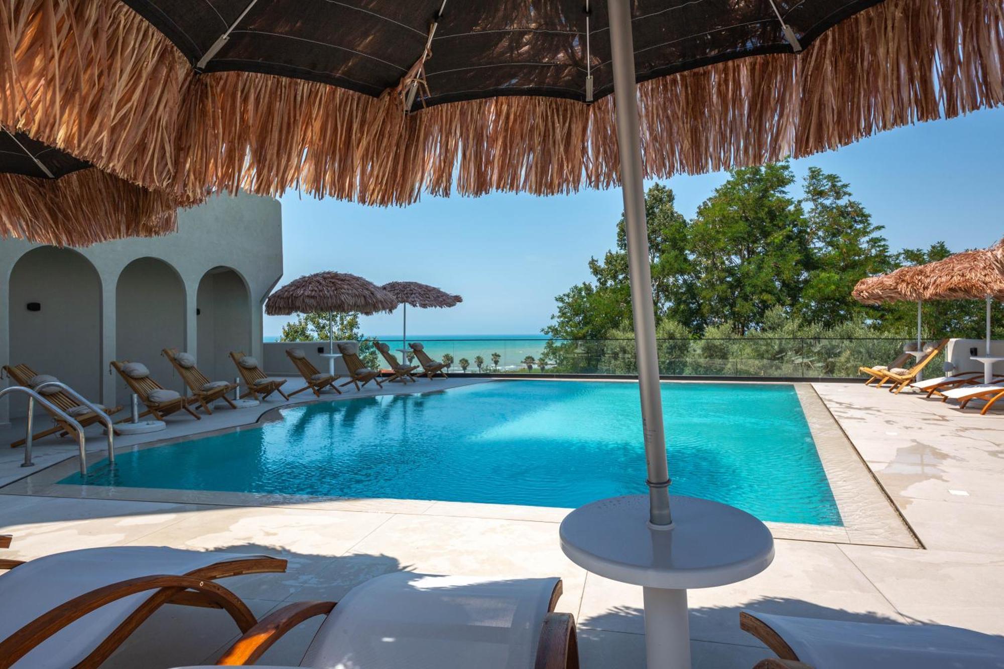Emara Boutique Hotel กาวาย ภายนอก รูปภาพ
