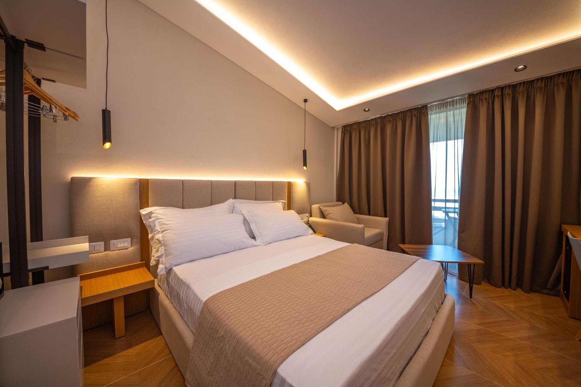 Emara Boutique Hotel กาวาย ภายนอก รูปภาพ