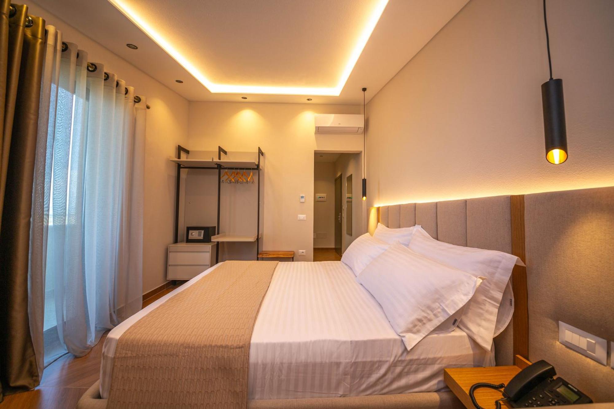 Emara Boutique Hotel กาวาย ภายนอก รูปภาพ